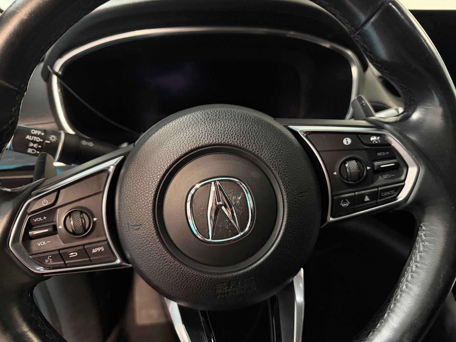Thumbnail: 2024 Acura MDX - 4