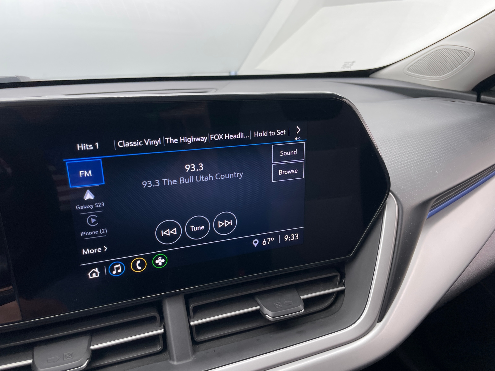 Thumbnail: 2025 Chevrolet Trax - 4