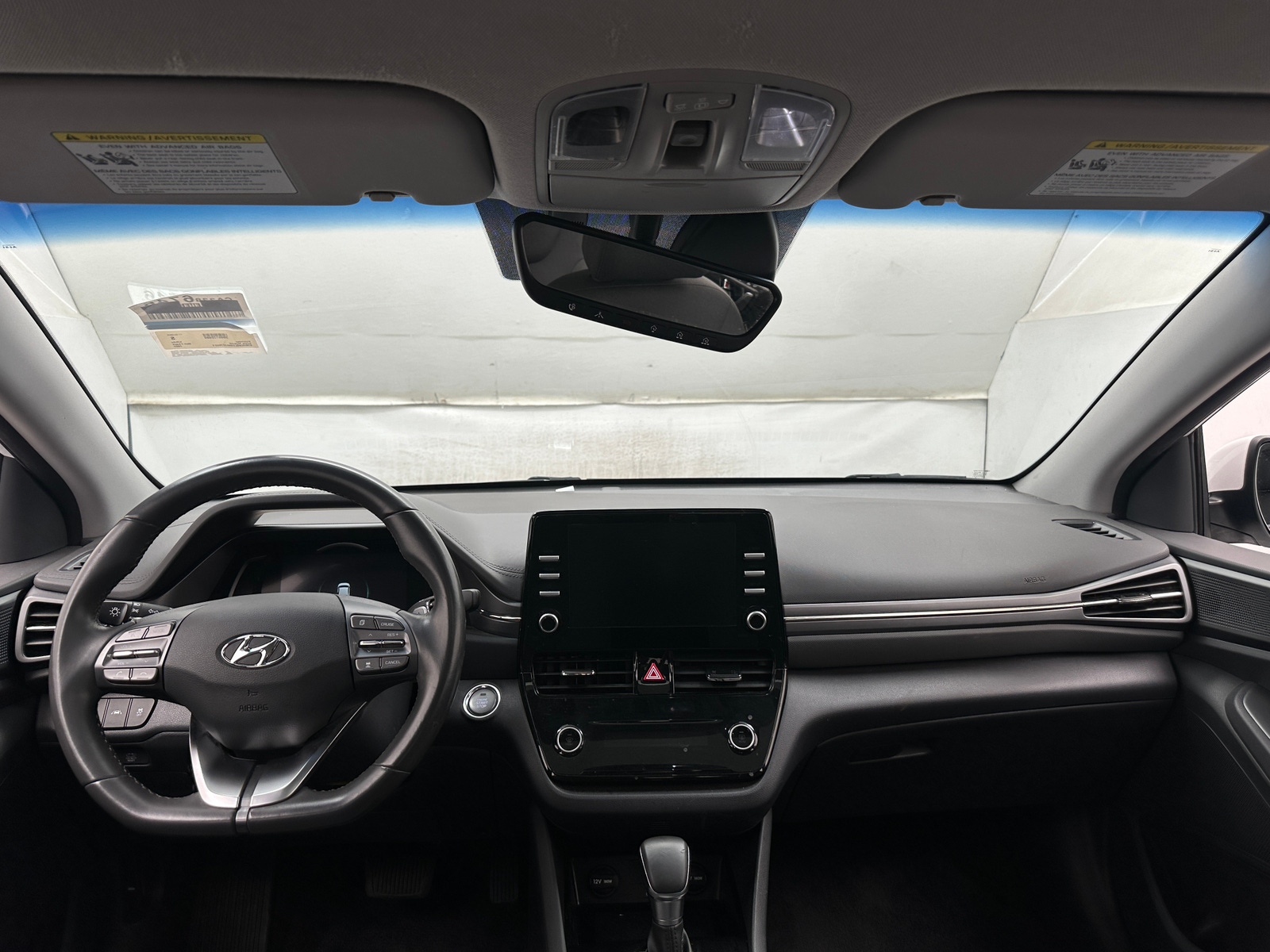 Thumbnail: 2022 Hyundai Ioniq - 3