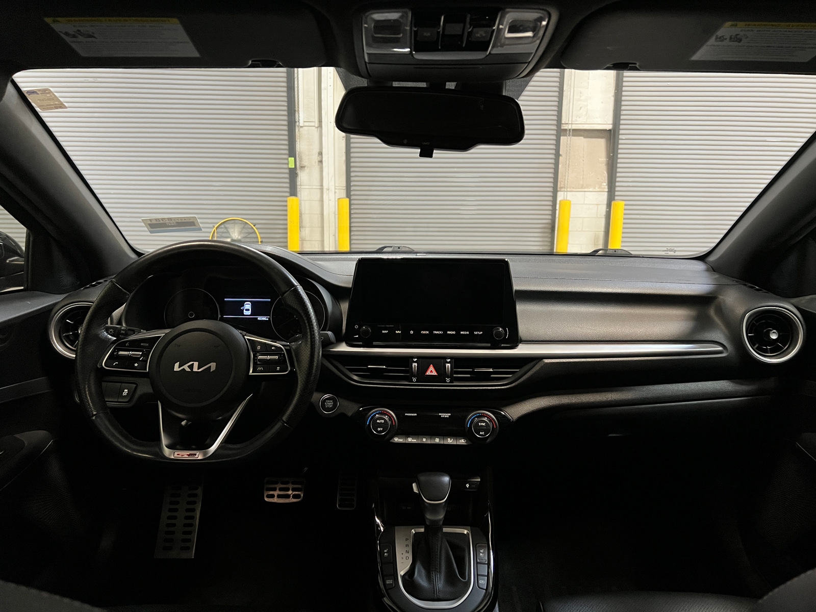 Thumbnail: 2022 Kia Forte - 2