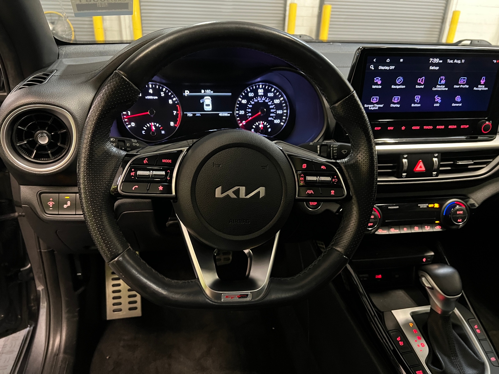 Thumbnail: 2022 Kia Forte - 4
