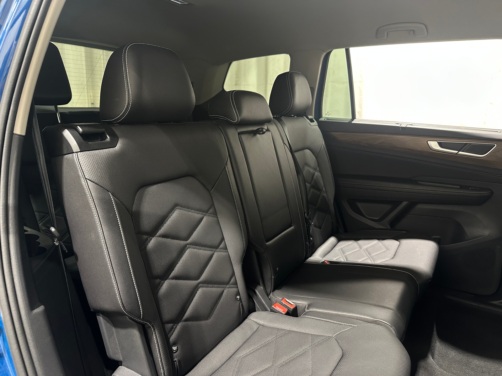 Thumbnail: 2026 Volkswagen Atlas - 5