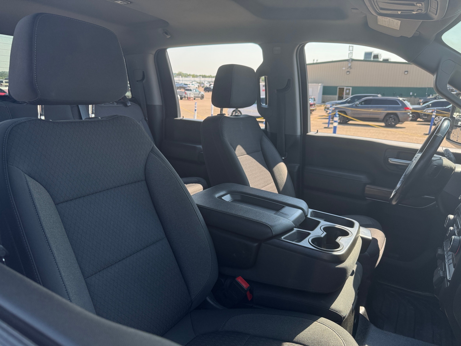 Thumbnail: 2022 Chevrolet Silverado 2500 - 2