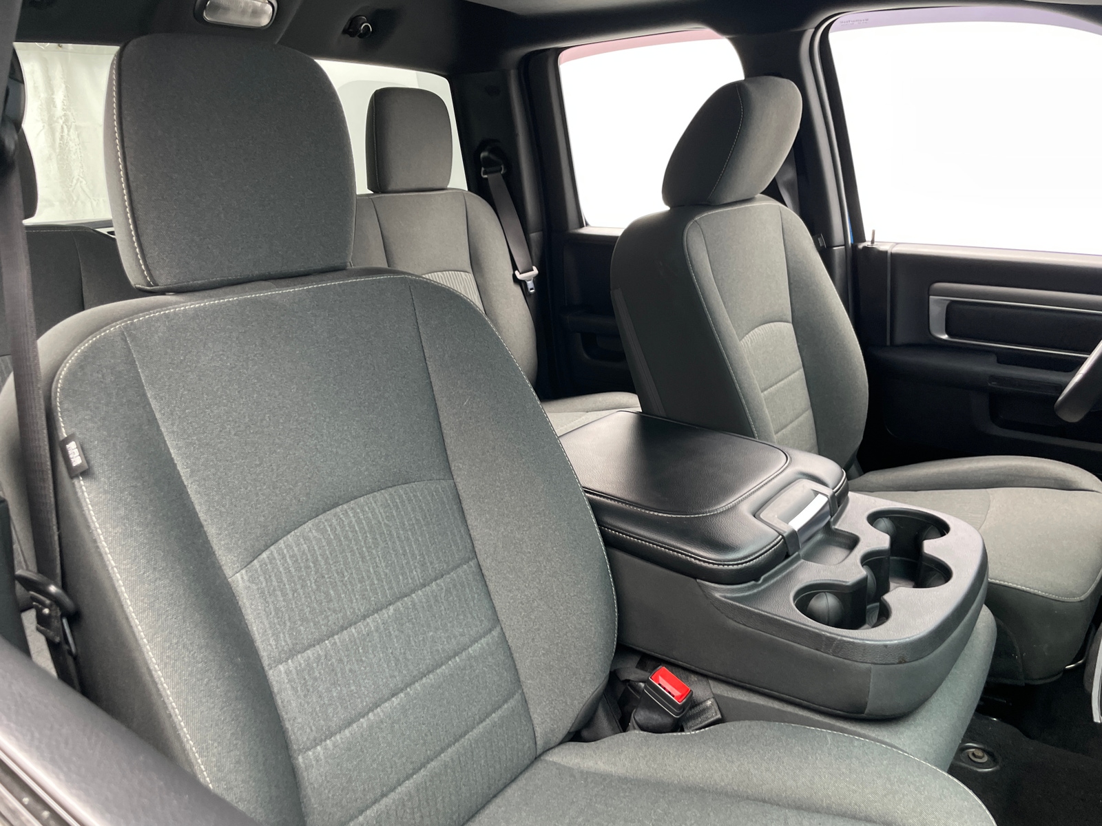 Thumbnail: 2021 RAM 1500 Classic - 2
