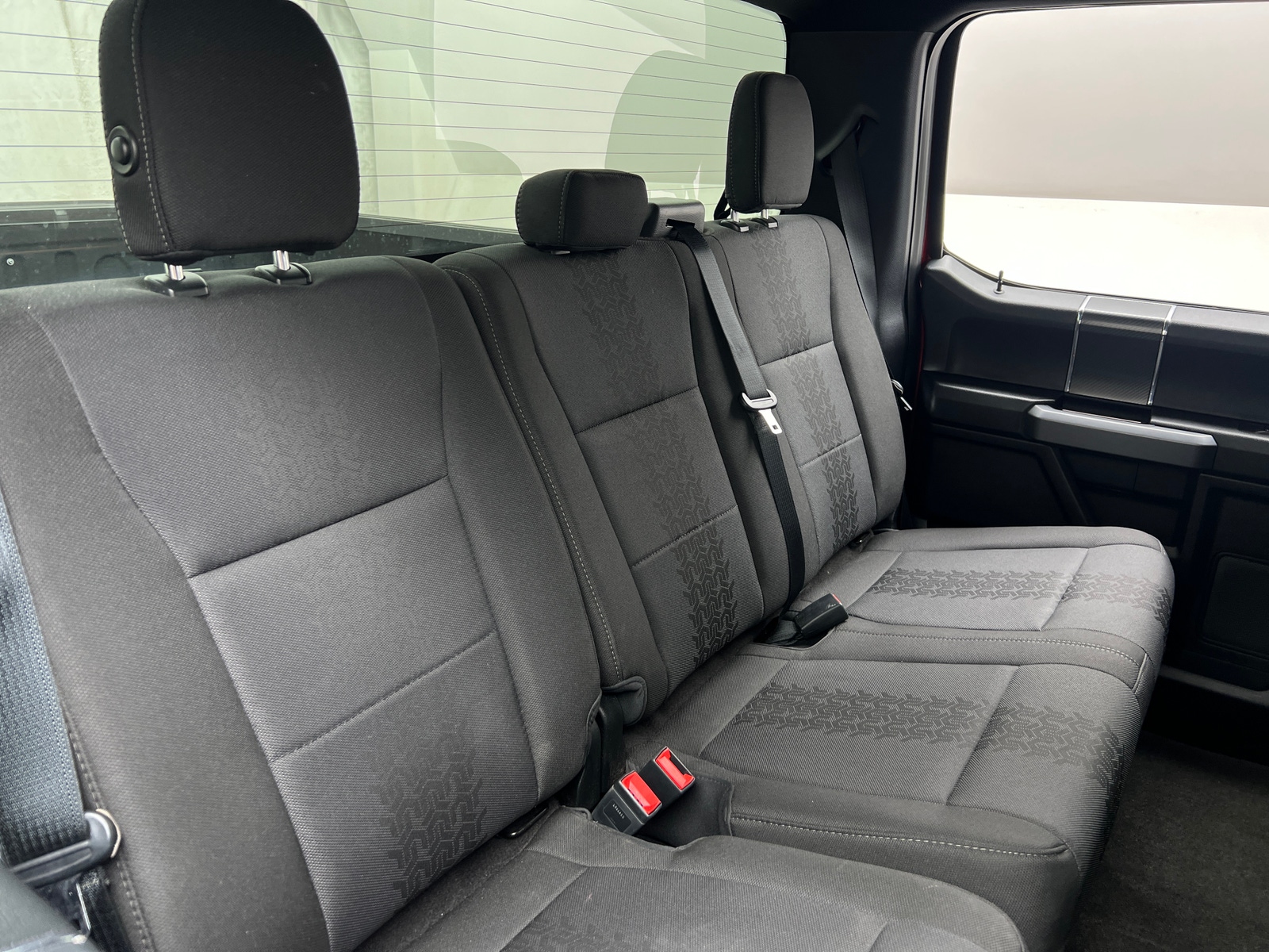 Thumbnail: 2018 Ford Econoline - 6