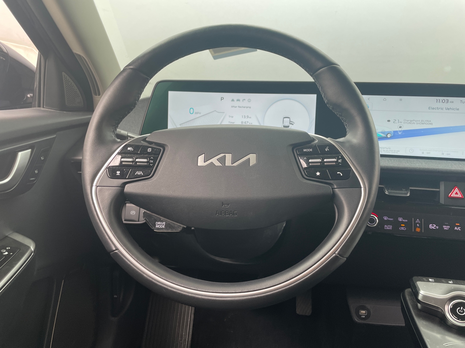Thumbnail: 2024 Kia EV6 - 4