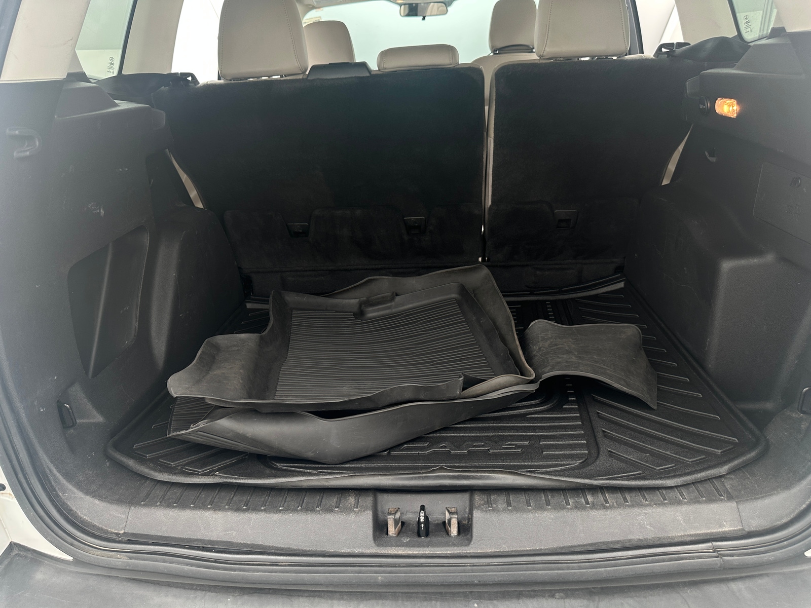 Thumbnail: 2019 Ford Escape - 6