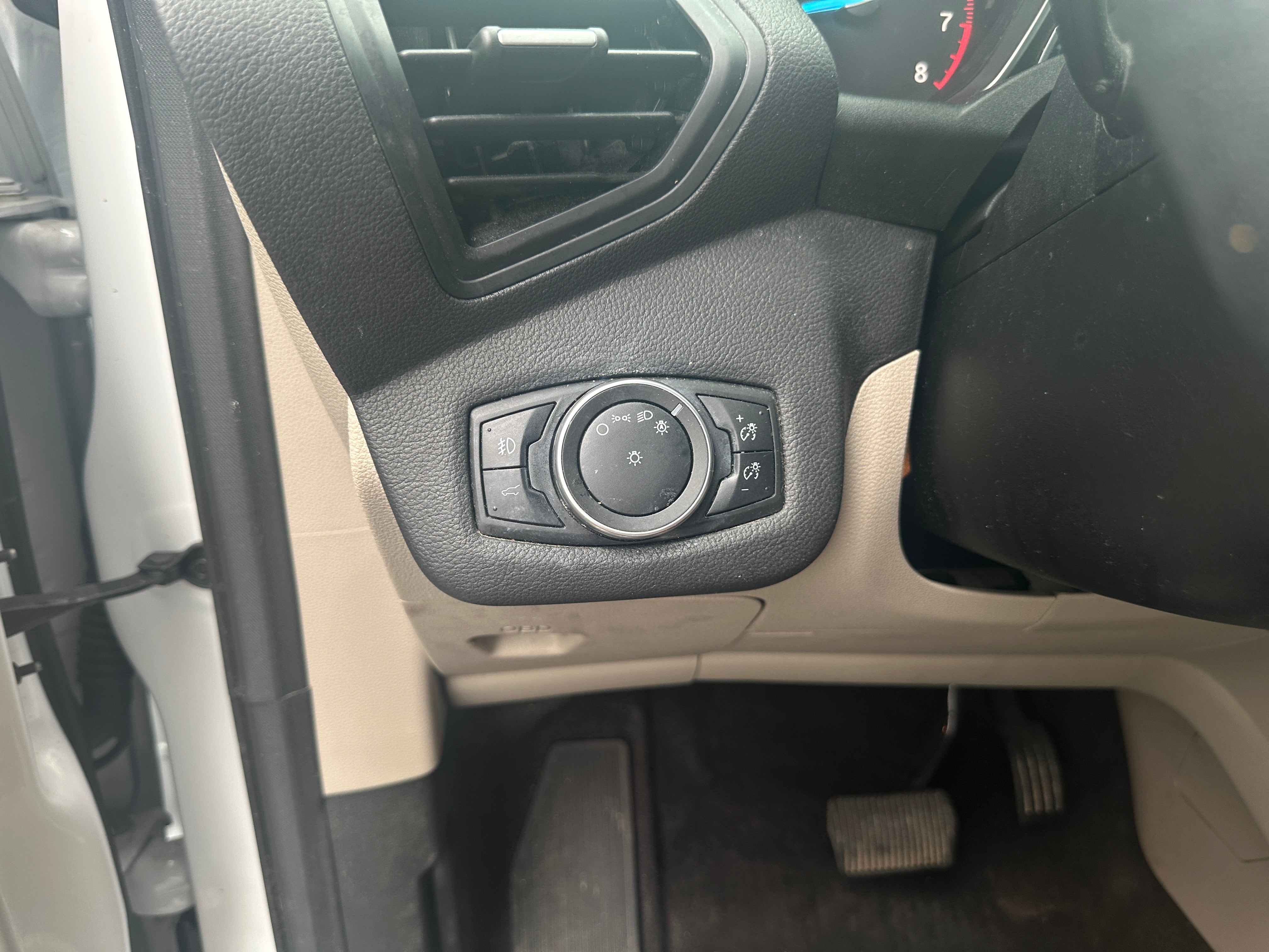 2019 Ford Escape SEL - Photo 13