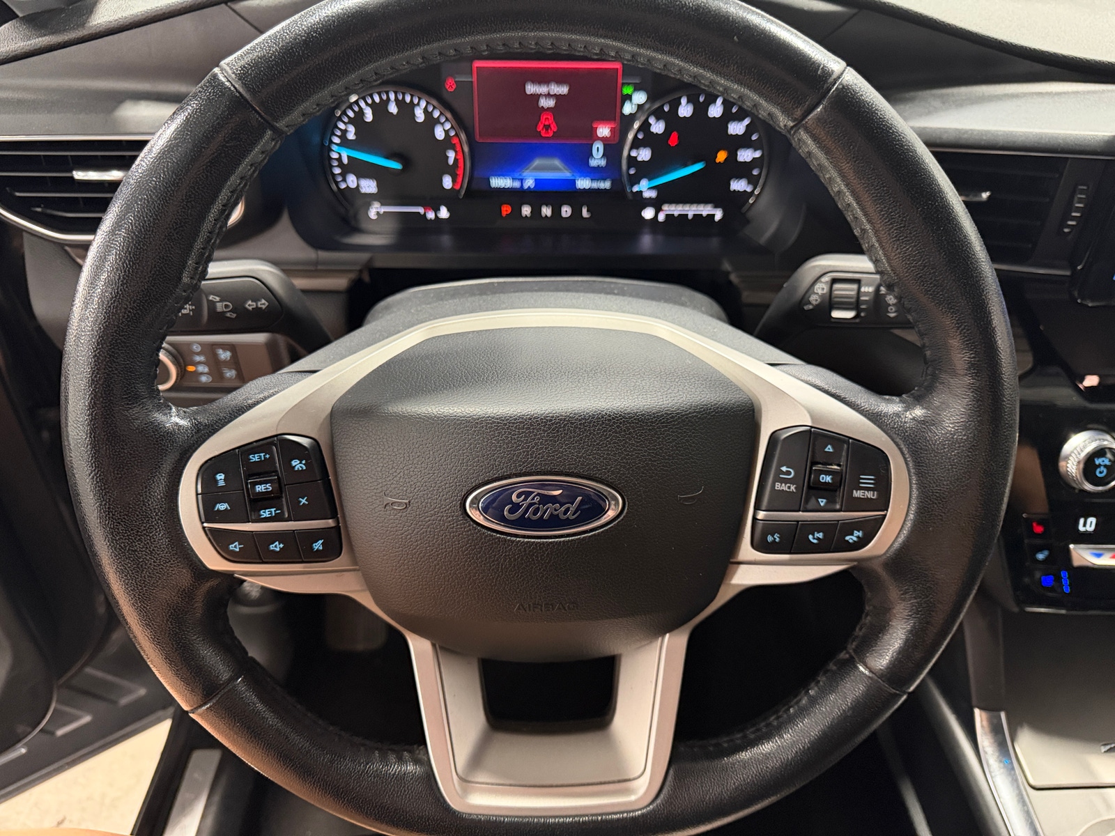 Thumbnail: 2021 Ford Explorer - 4