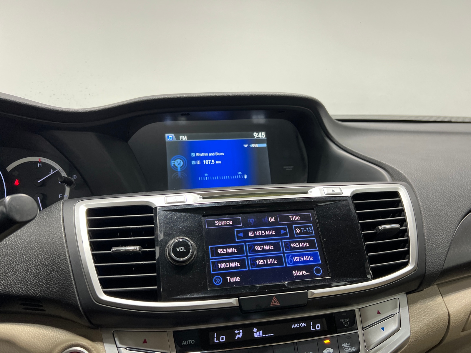 Thumbnail: 2015 Honda Accord - 3