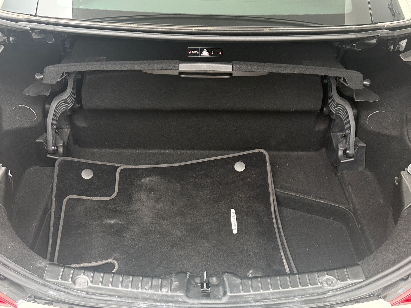 Thumbnail: 2012 Mercedes-Benz SLK - 5