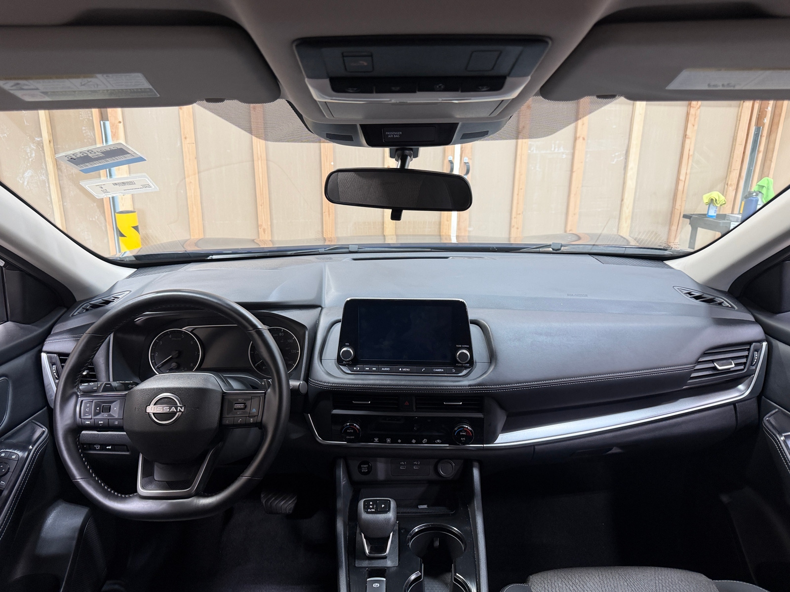 Thumbnail: 2025 Nissan Rogue - 3