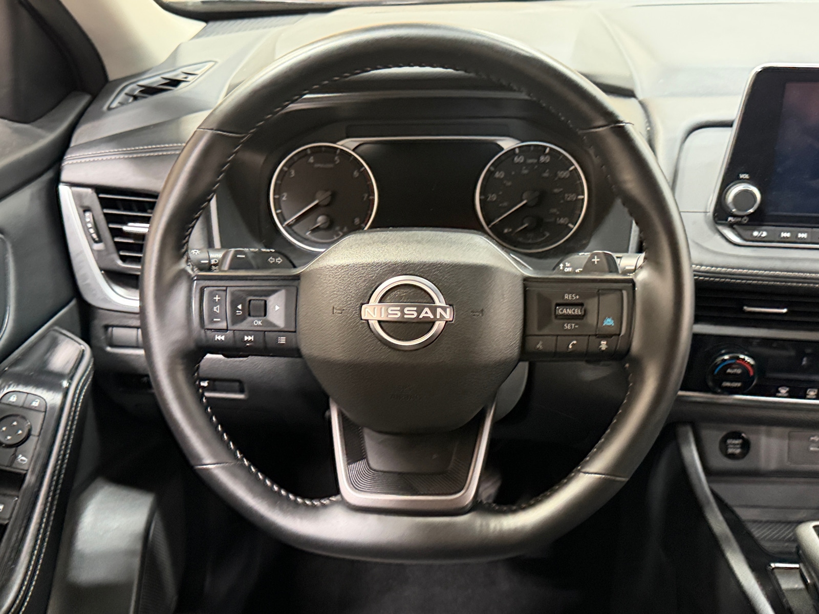 Thumbnail: 2025 Nissan Rogue - 5