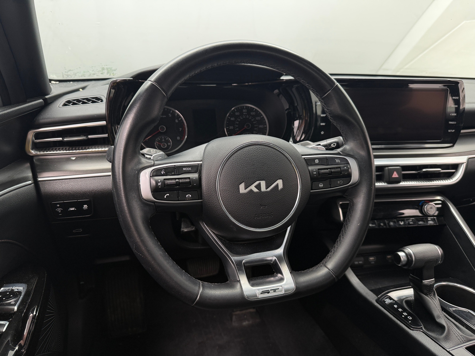 Thumbnail: 2023 Kia K5 - 4