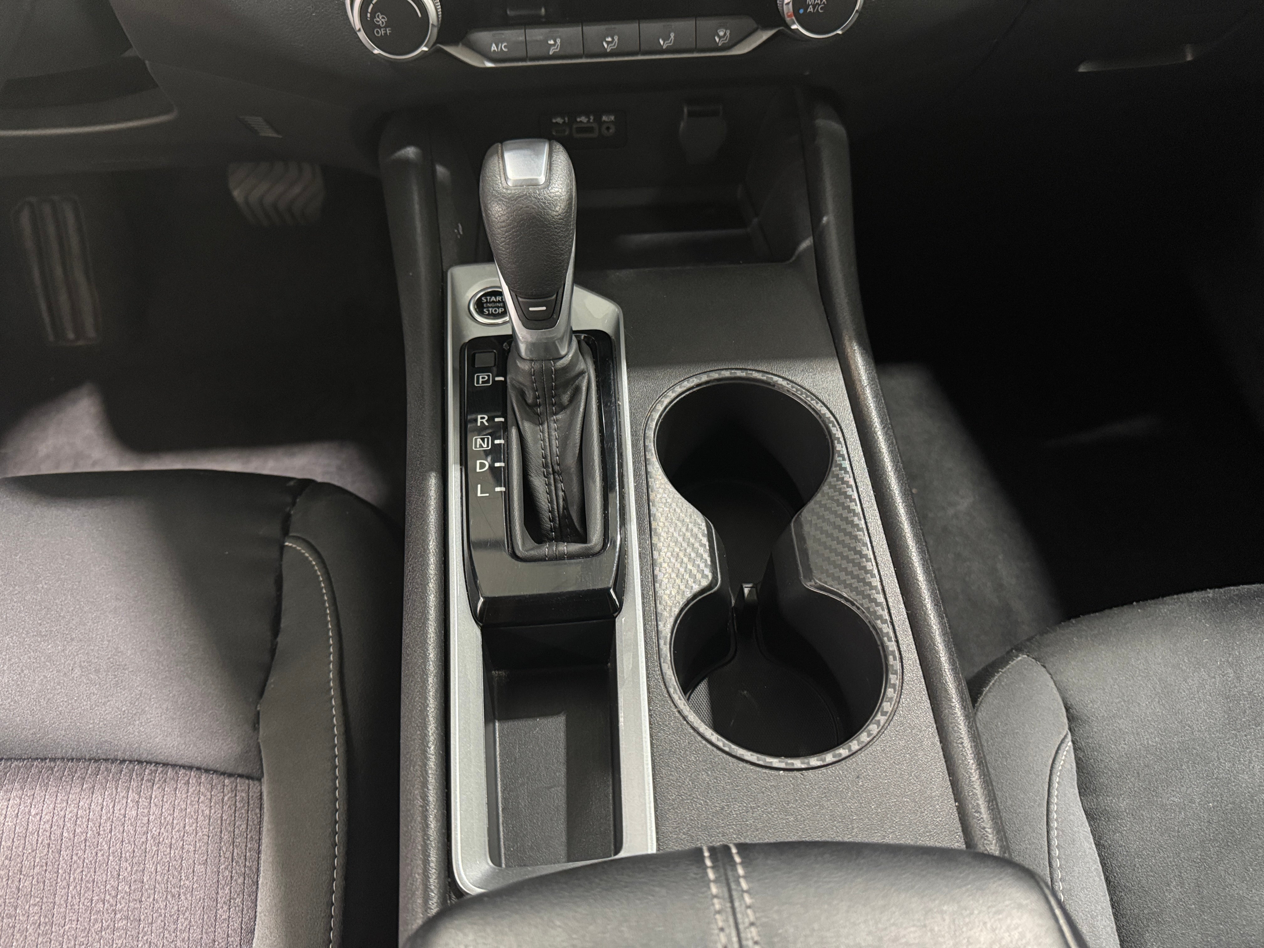 2025 Nissan Altima SV - Photo 6
