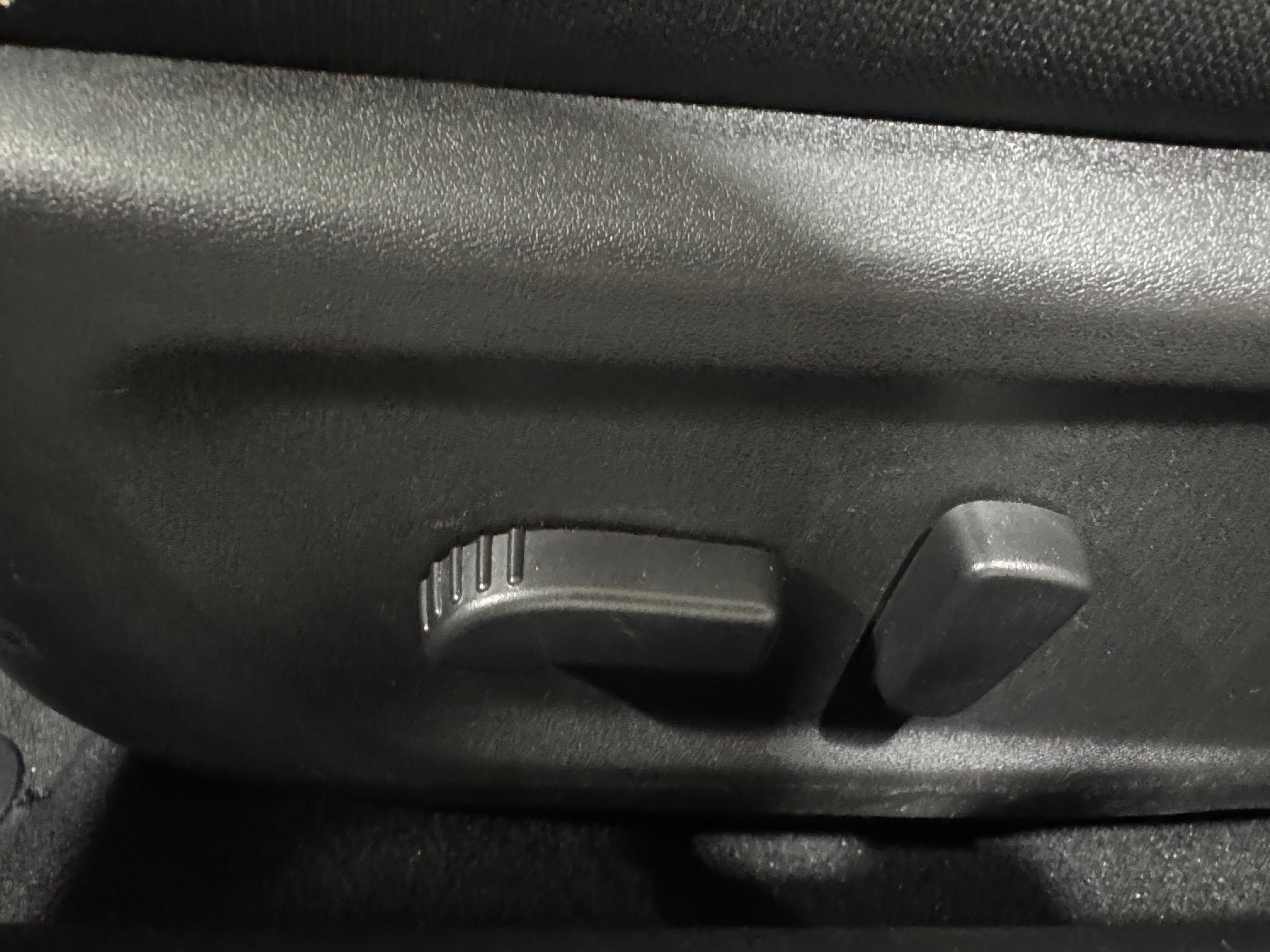 2025 Nissan Altima SV - Photo 11