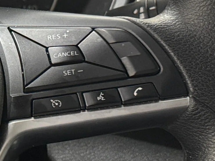 2025 Nissan Altima SV - Photo 15