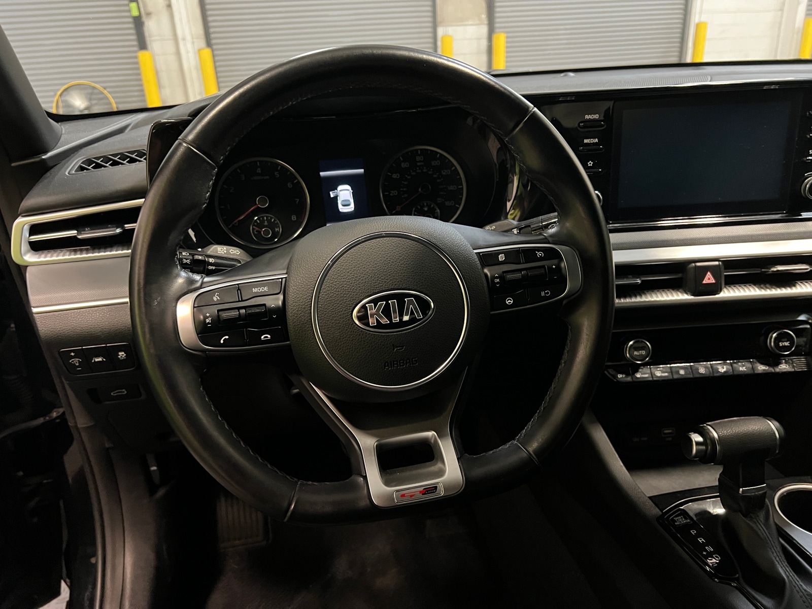 Thumbnail: 2021 Kia K5 - 4