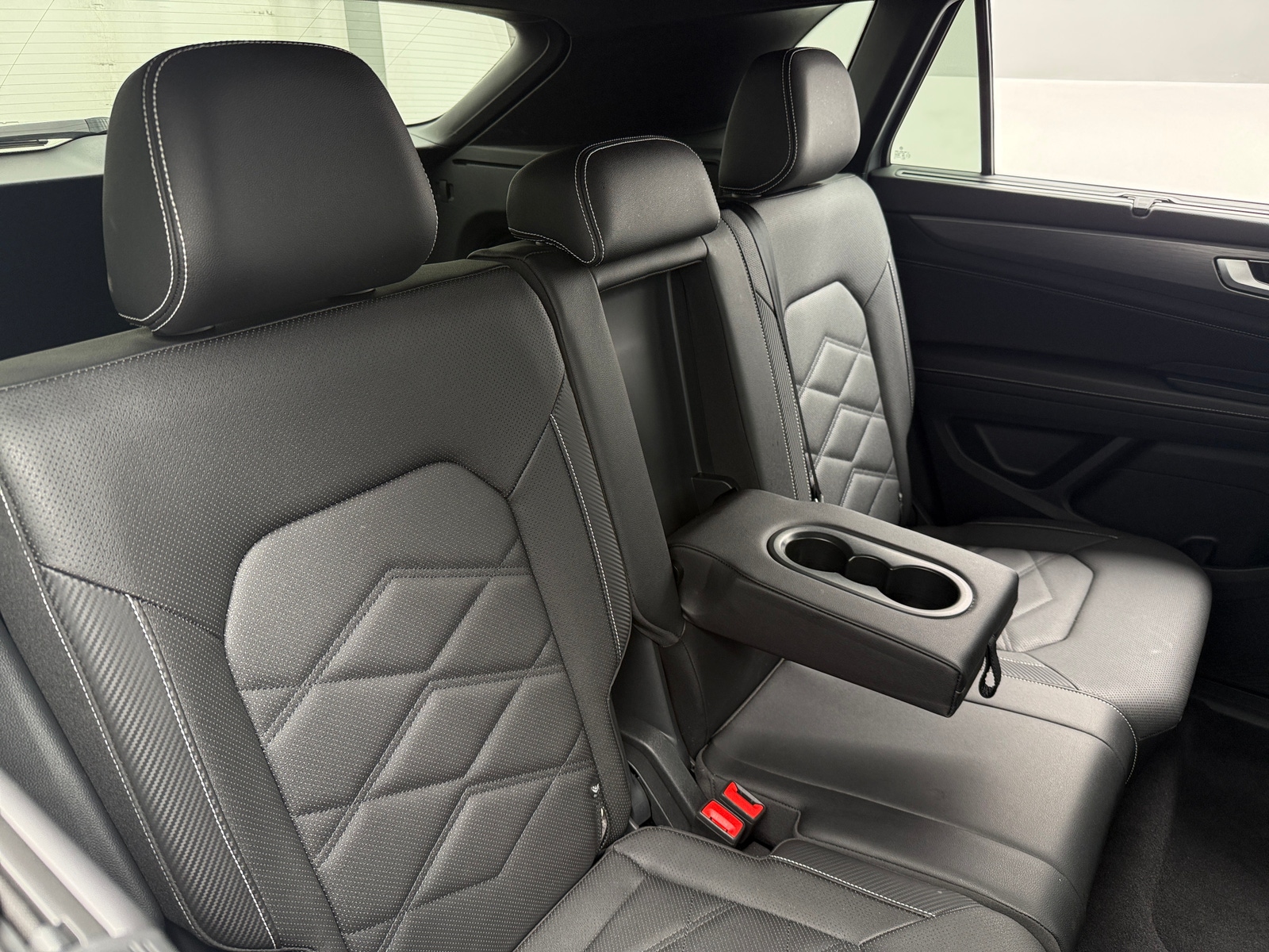 Thumbnail: 2026 Volkswagen Atlas - 6