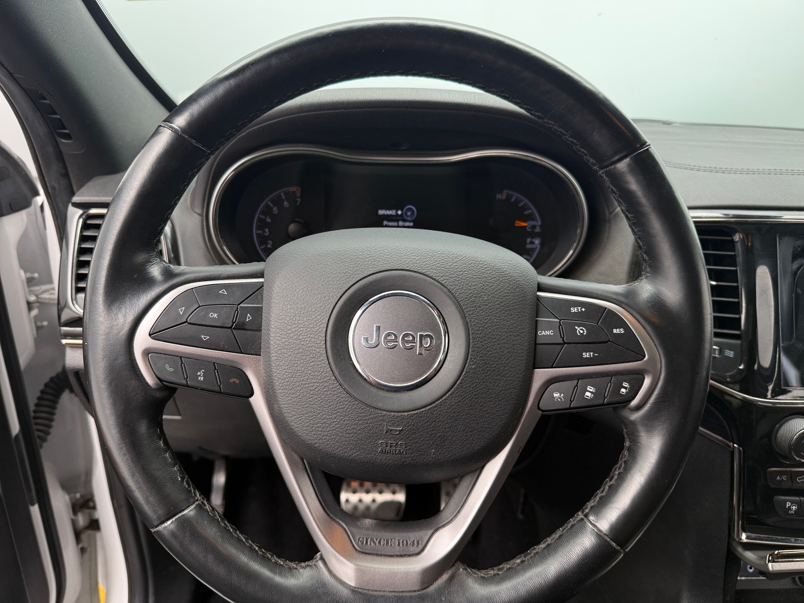 Thumbnail: 2021 Jeep Grand Cherokee - 4