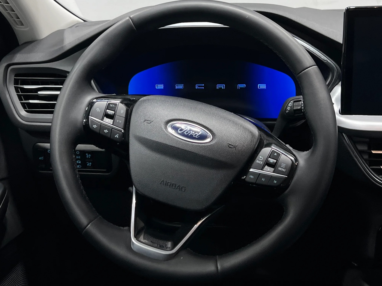 Thumbnail: 2025 Ford Escape - 4