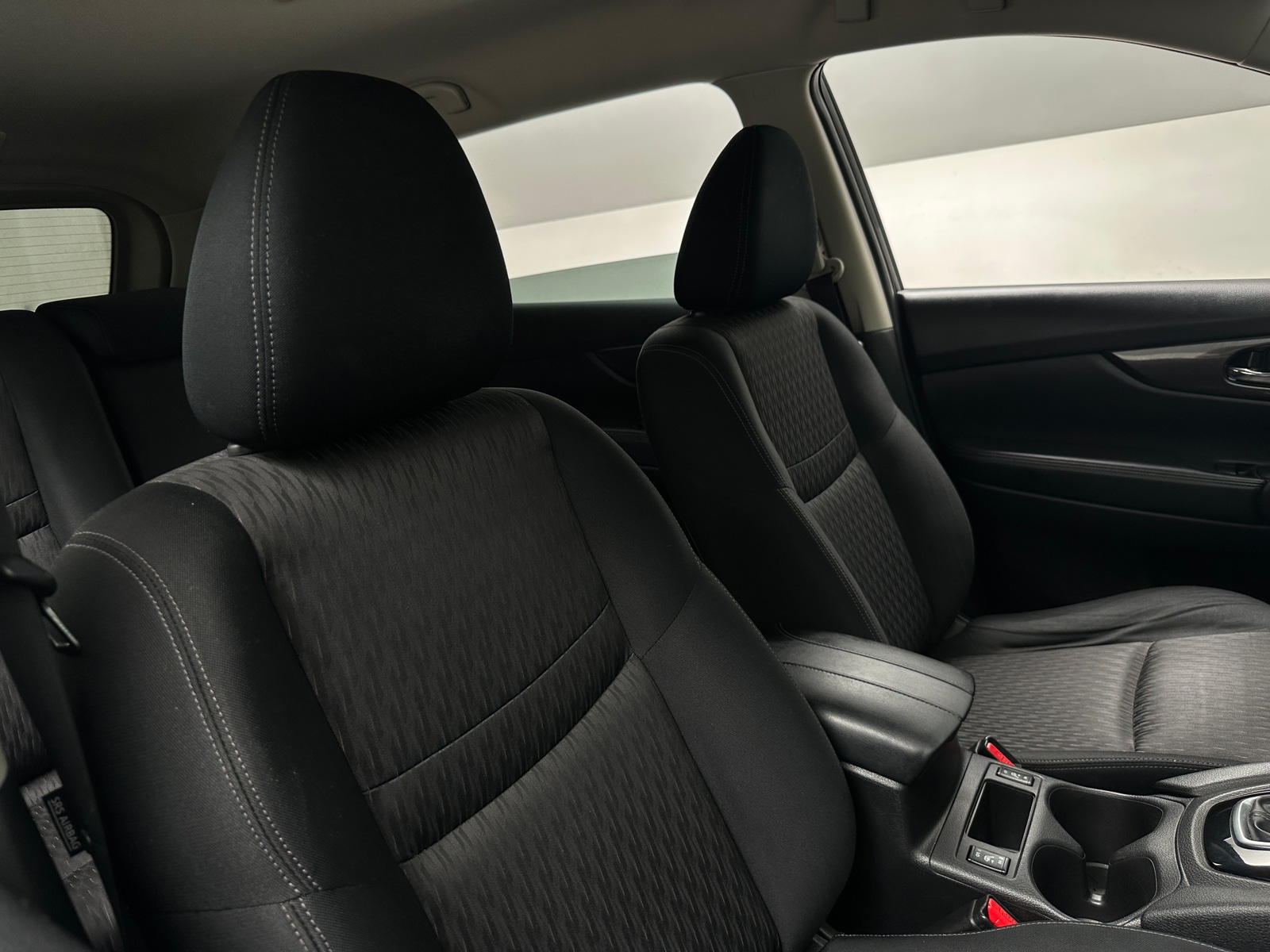 Thumbnail: 2019 Nissan Rogue - 2