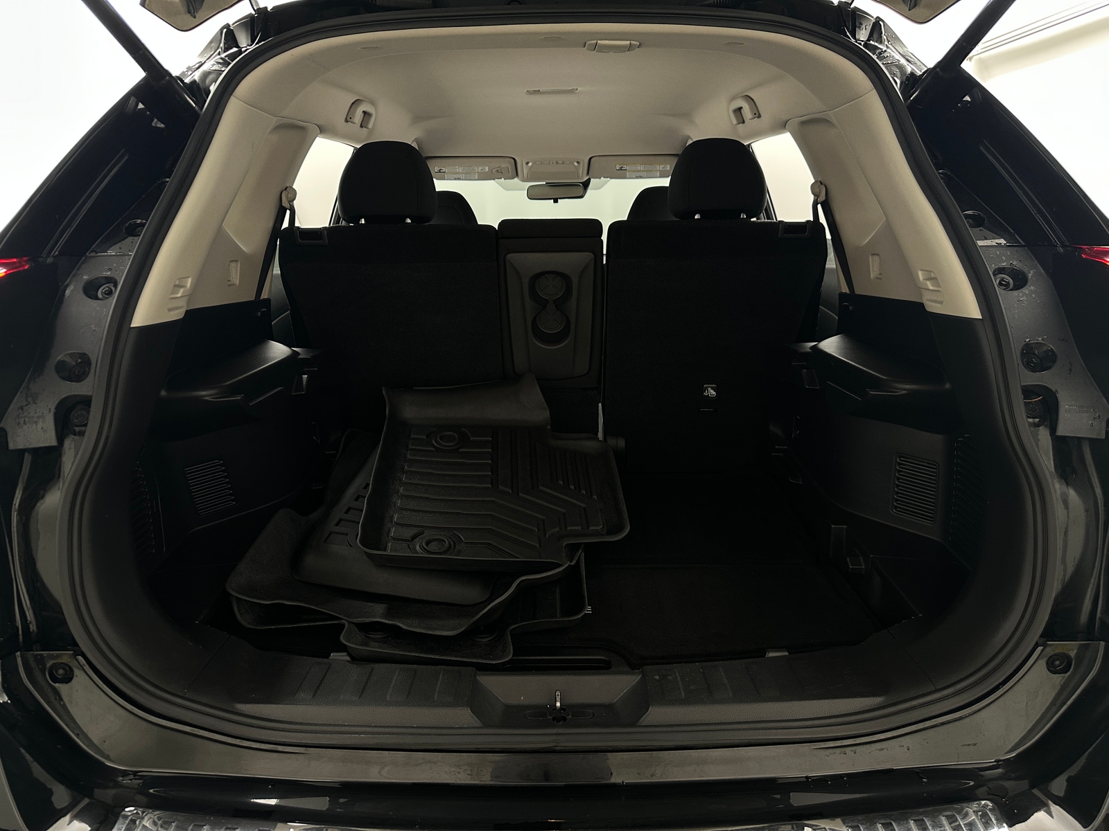 Thumbnail: 2019 Nissan Rogue - 7