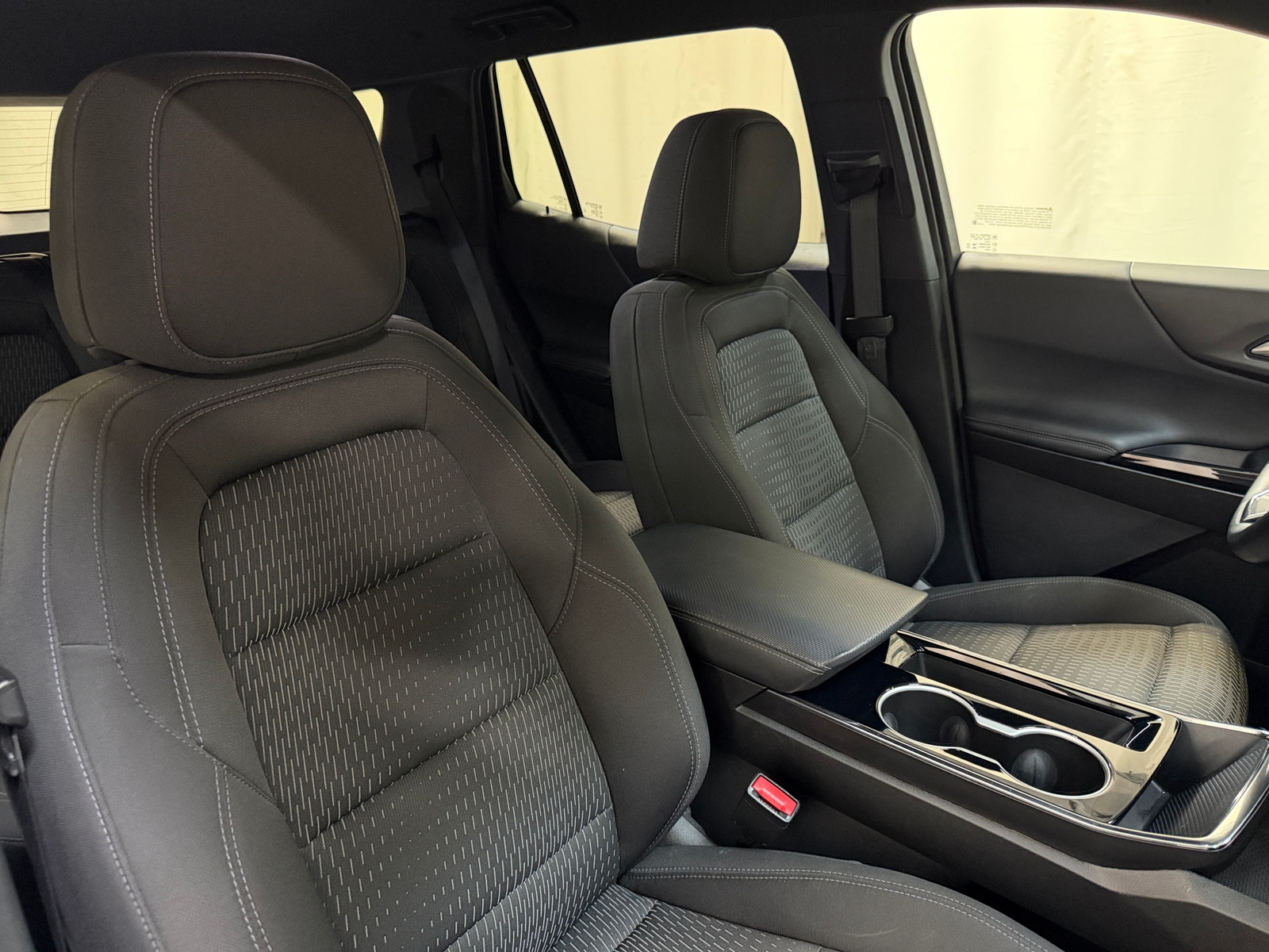 Thumbnail: 2025 Chevrolet Equinox - 2