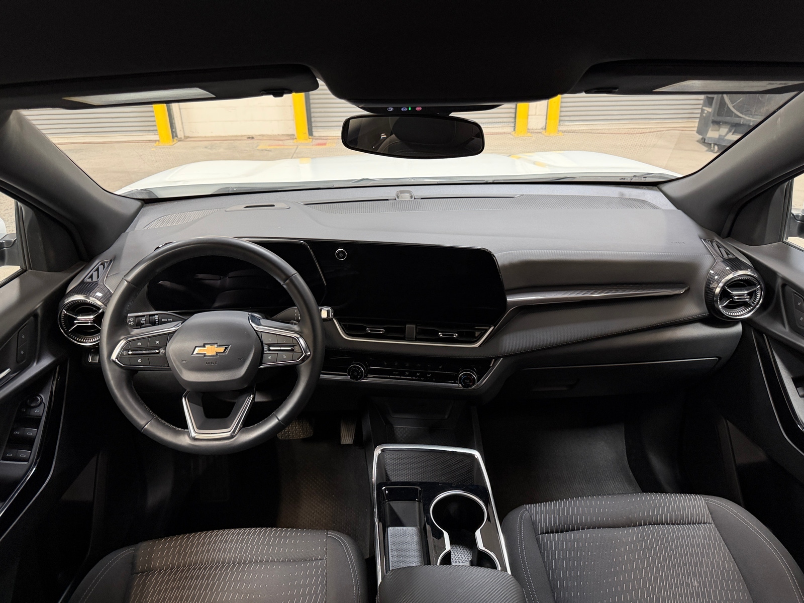 Thumbnail: 2025 Chevrolet Equinox - 3