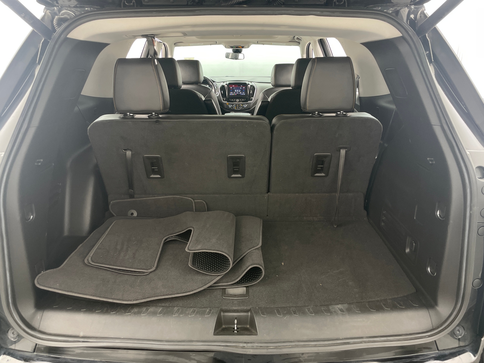 Thumbnail: 2021 Chevrolet Traverse - 6