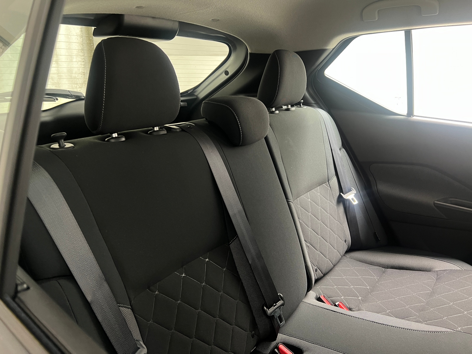 Thumbnail: 2020 Nissan Kicks - 6