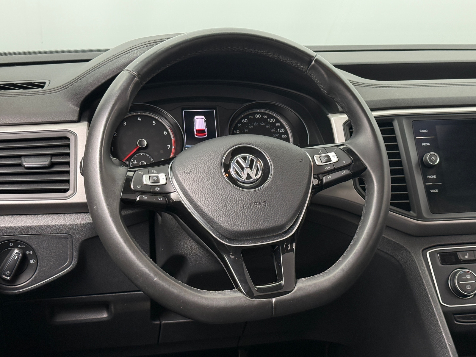 Thumbnail: 2020 Volkswagen Atlas - 4