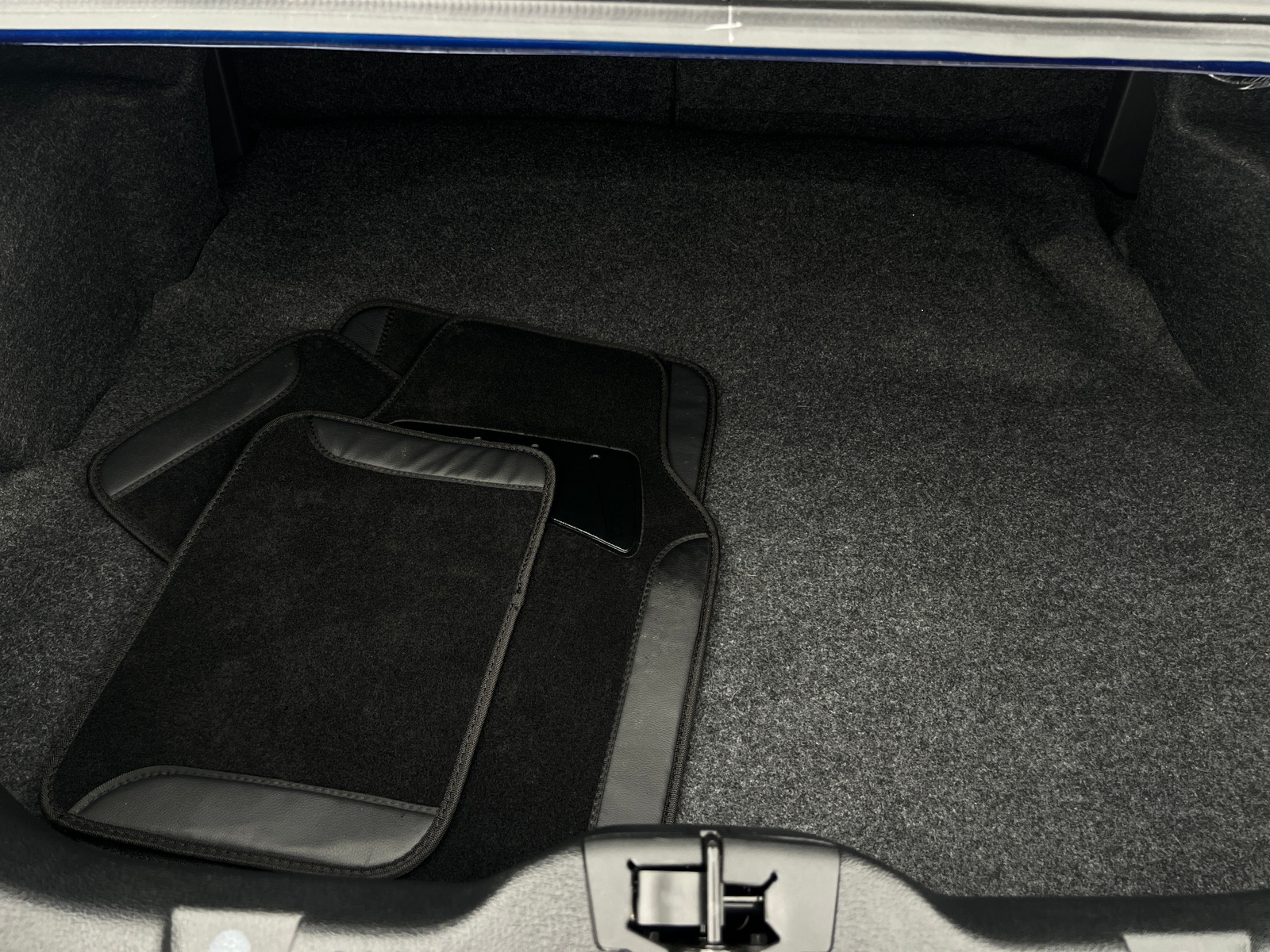 Thumbnail: 2014 Ford Mustang - 4