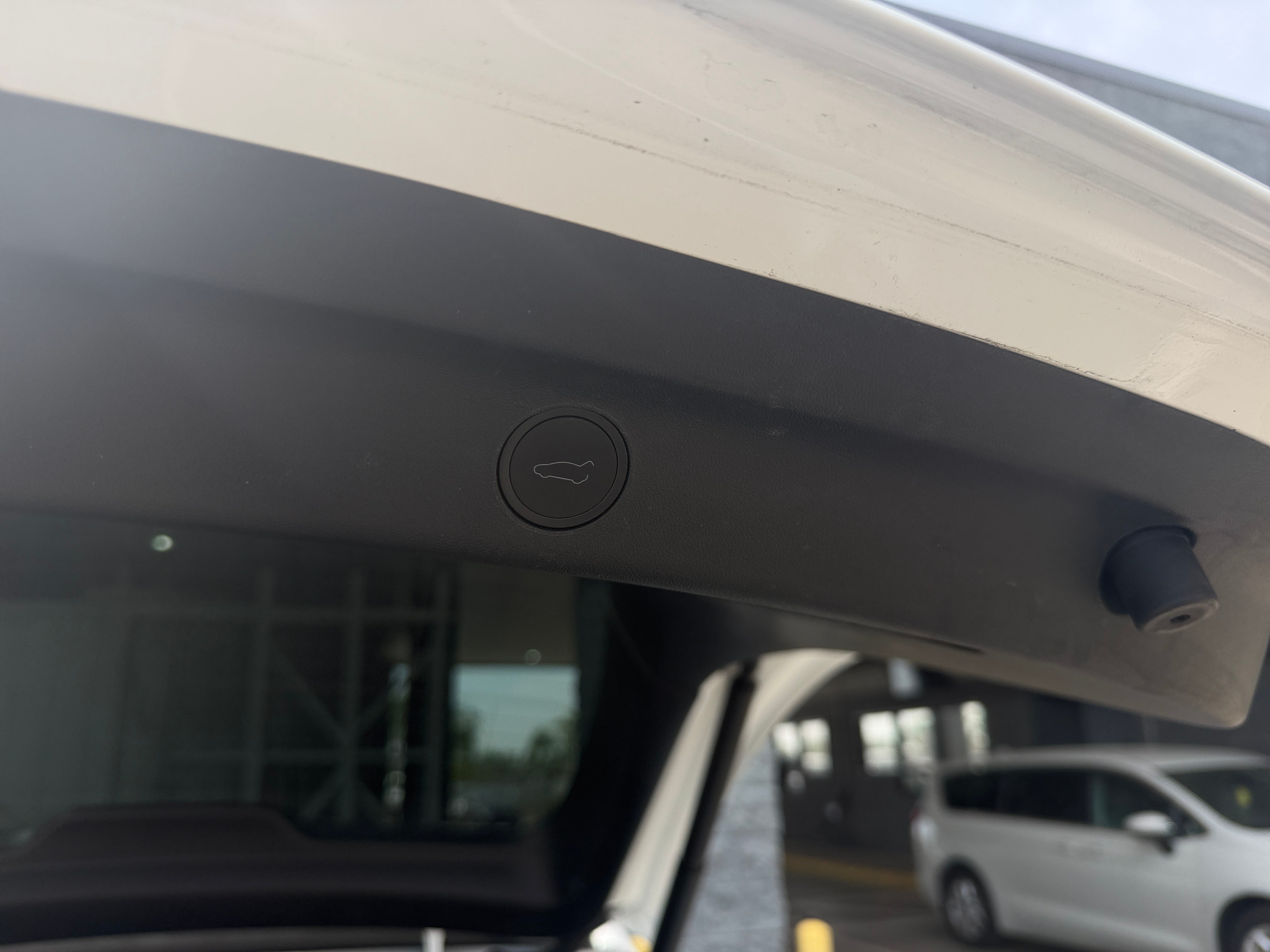 Used 2023 Tesla Model Y Long Range with VIN 7SAYGDEE9PF585895 for sale in Oak Creek, WI