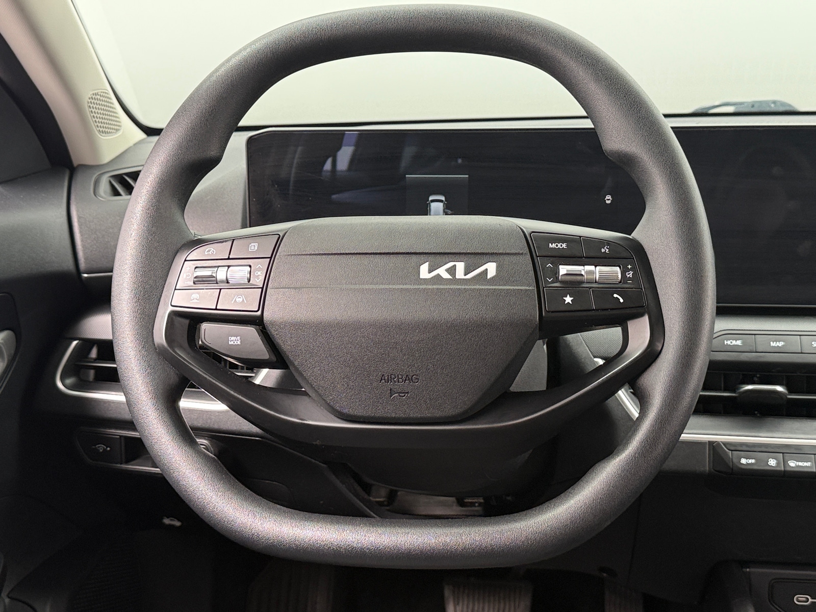 Thumbnail: 2025 Kia K4 - 5