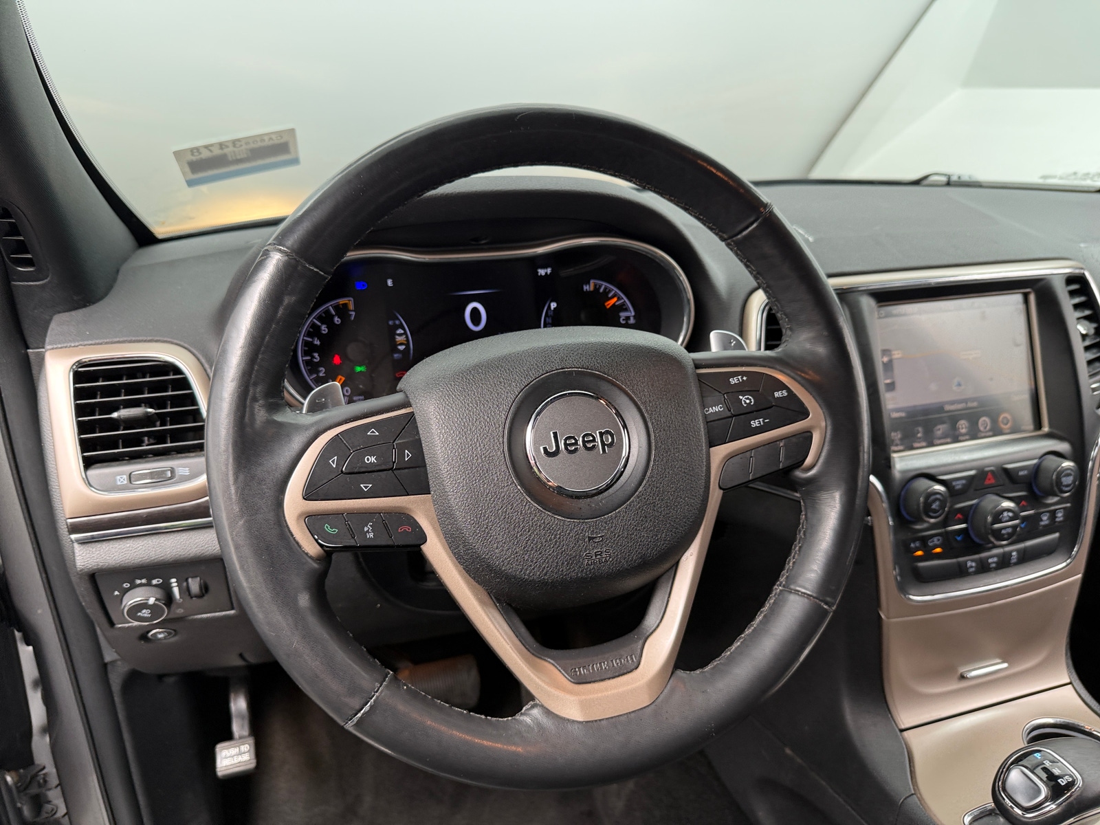 Thumbnail: 2015 Jeep Grand Cherokee - 4