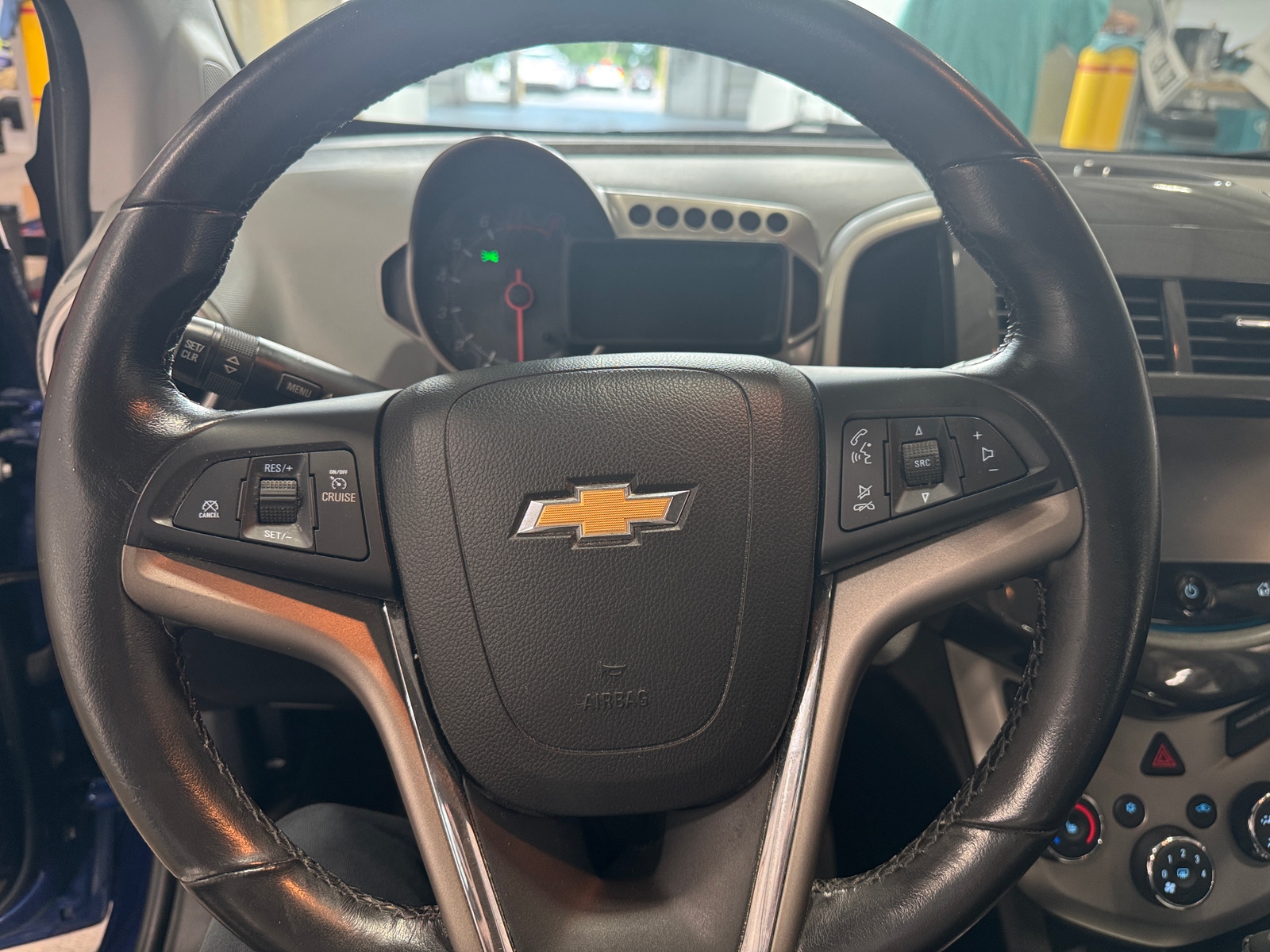 Thumbnail: 2014 Chevrolet Sonic - 4