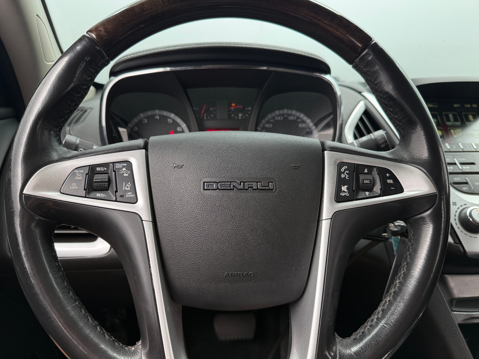 Thumbnail: 2017 GMC Terrain - 4