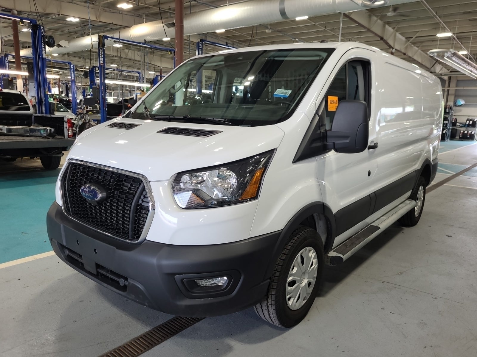 2025 Ford T250 Vans 3.5l V6 Di Dohc Gas T250 Vans Low Roof Cargo Van RWD 148 2d