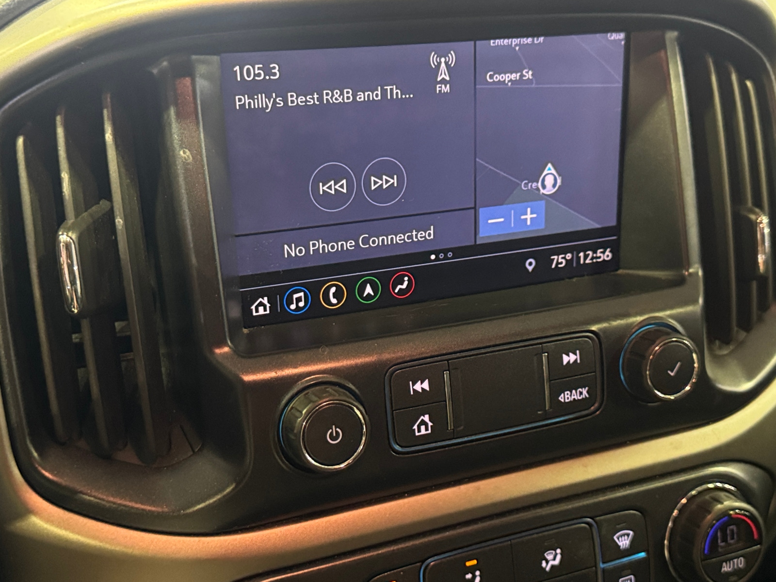 Thumbnail: 2019 Chevrolet Colorado - 3