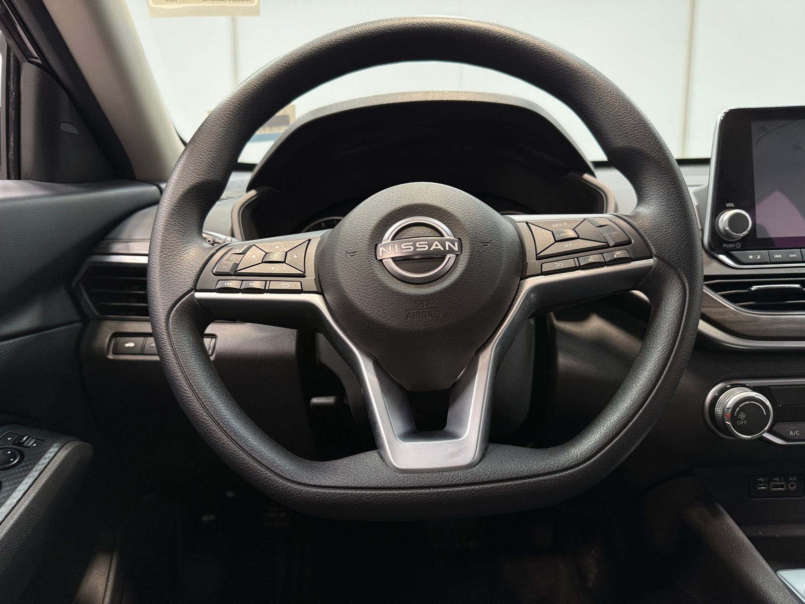 Thumbnail: 2025 Nissan Altima - 5