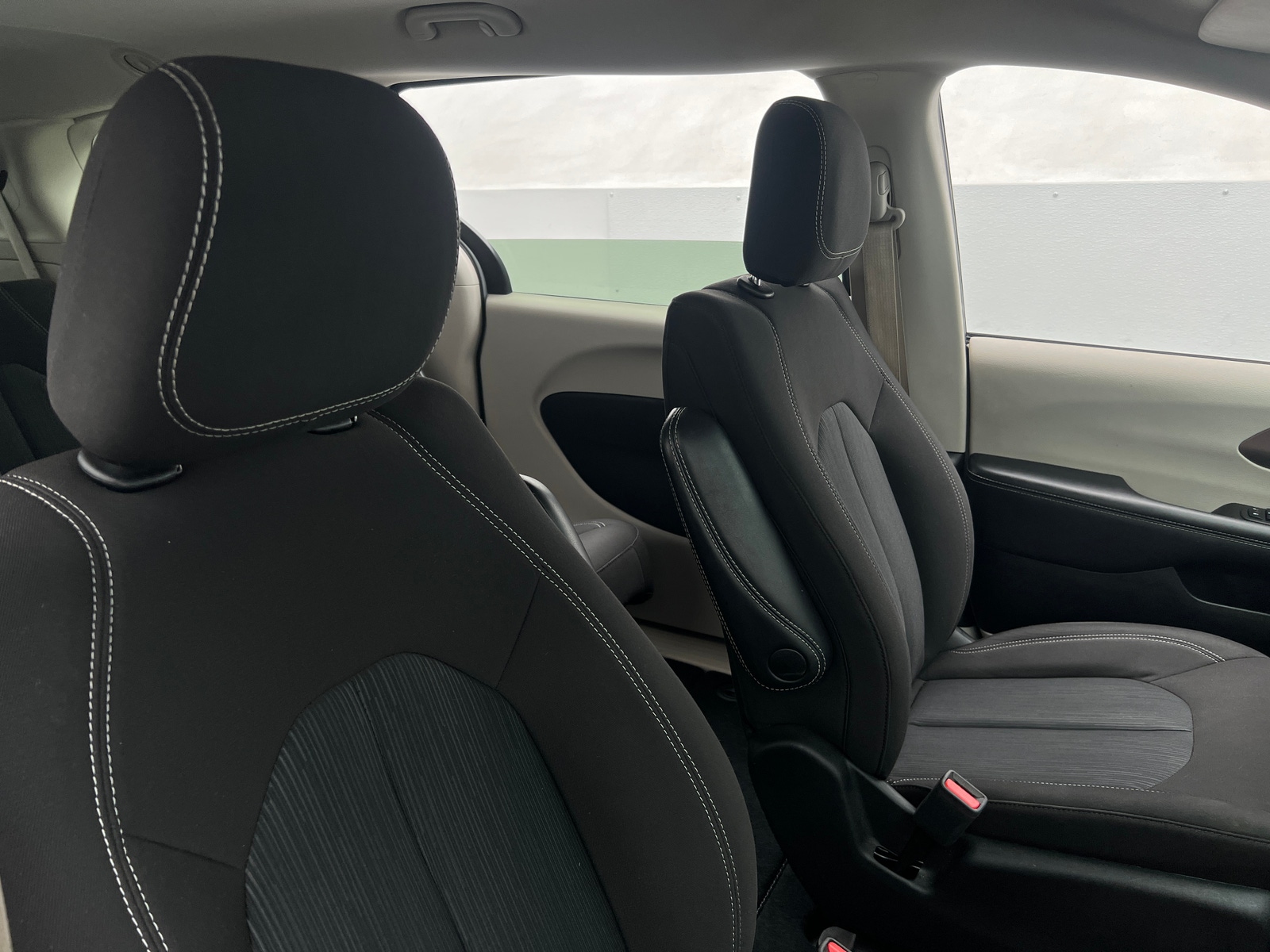 Thumbnail: 2024 Chrysler Voyager - 2