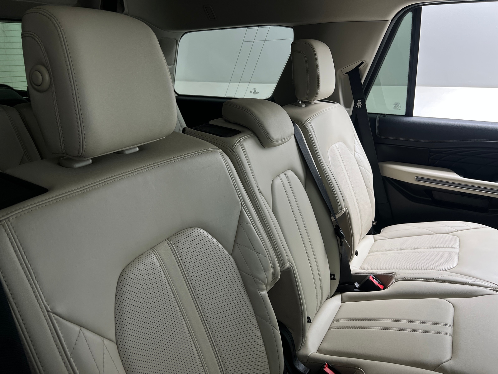 Thumbnail: 2019 Ford Expedition - 5