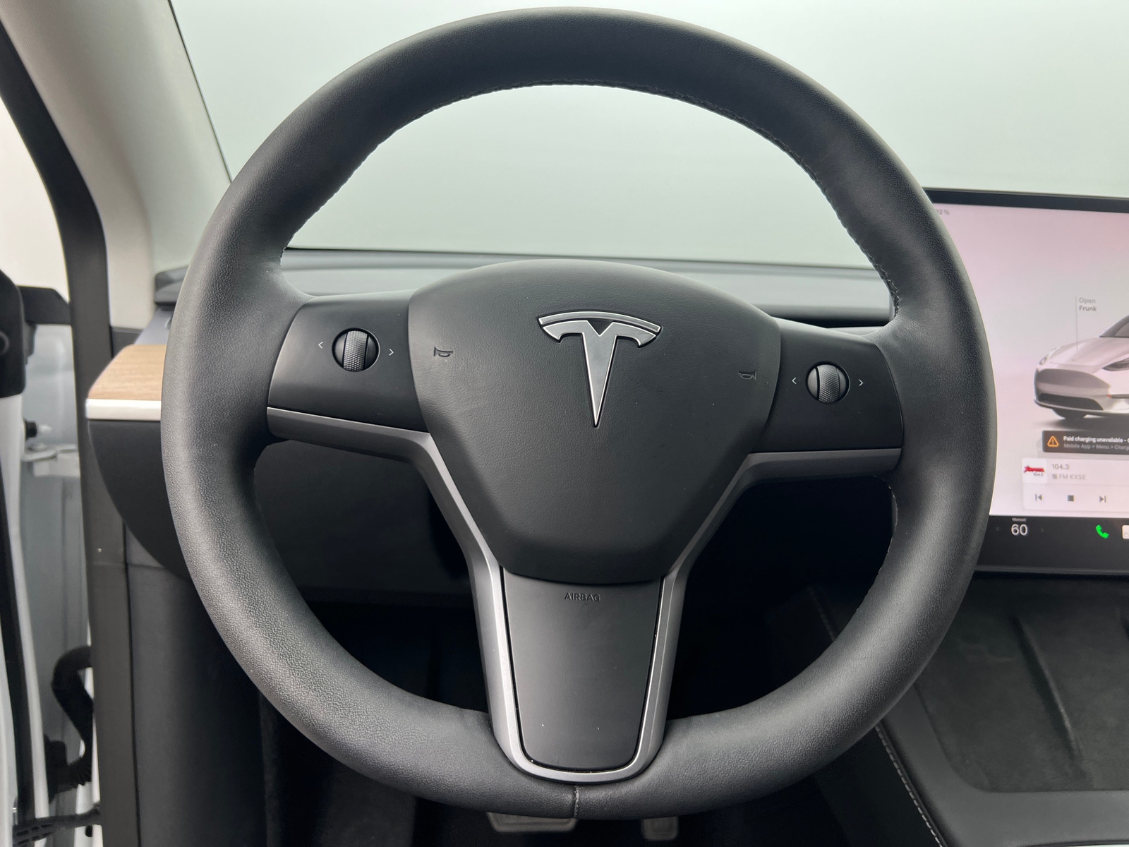 Thumbnail: 2023 Tesla Model Y - 4