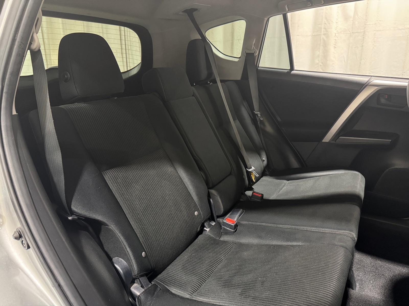 Thumbnail: 2018 Toyota RAV4 - 6