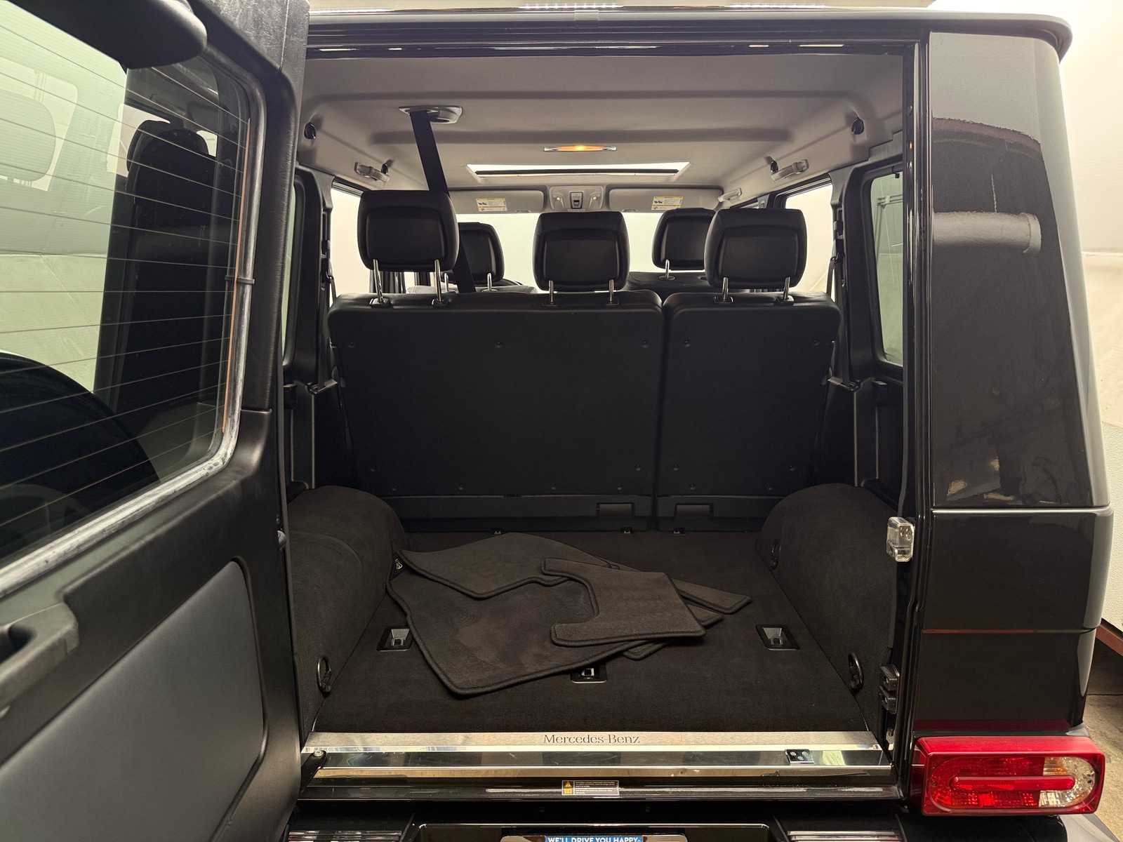Thumbnail: 2014 Mercedes-Benz G-Class - 6