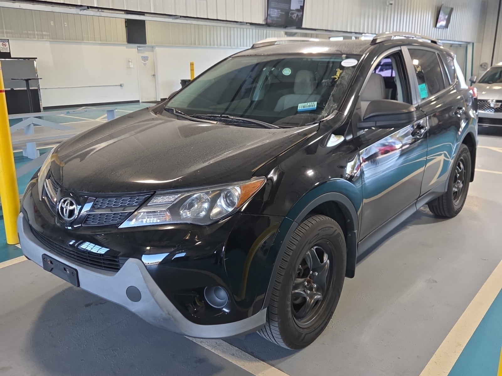 2013 Toyota RAV4 LE