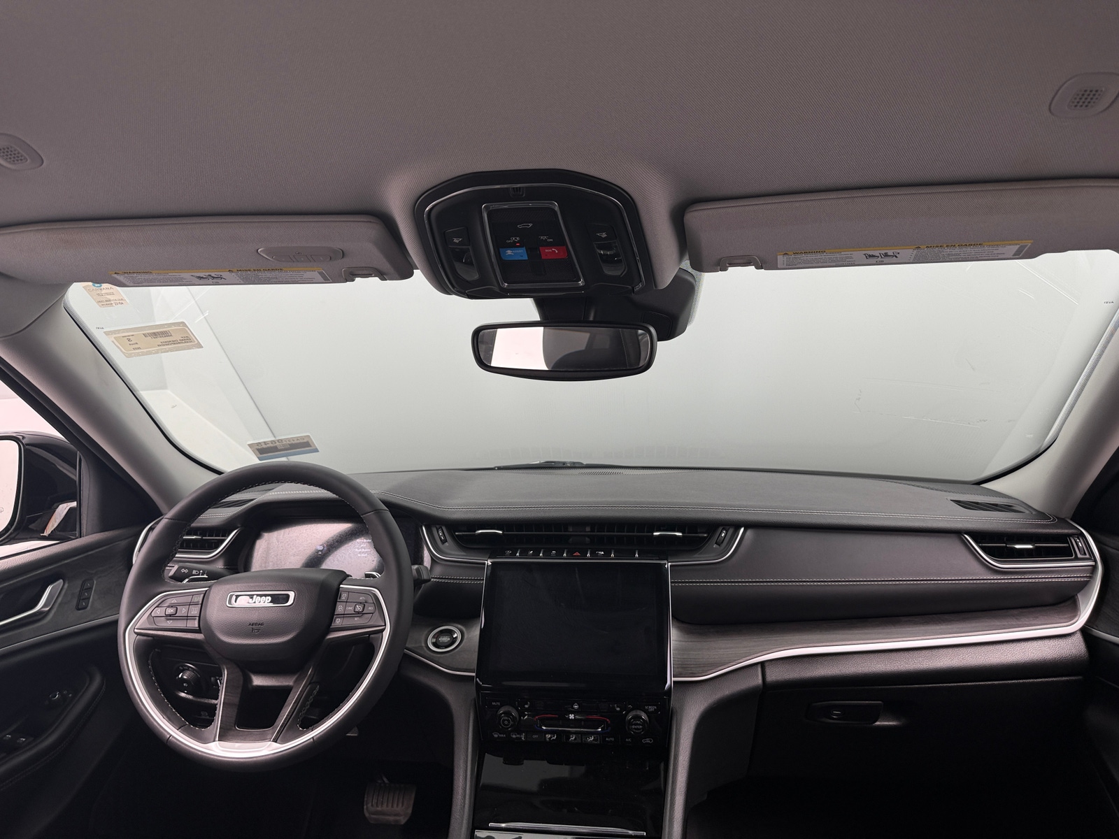 Thumbnail: 2023 Jeep Grand Cherokee - 2
