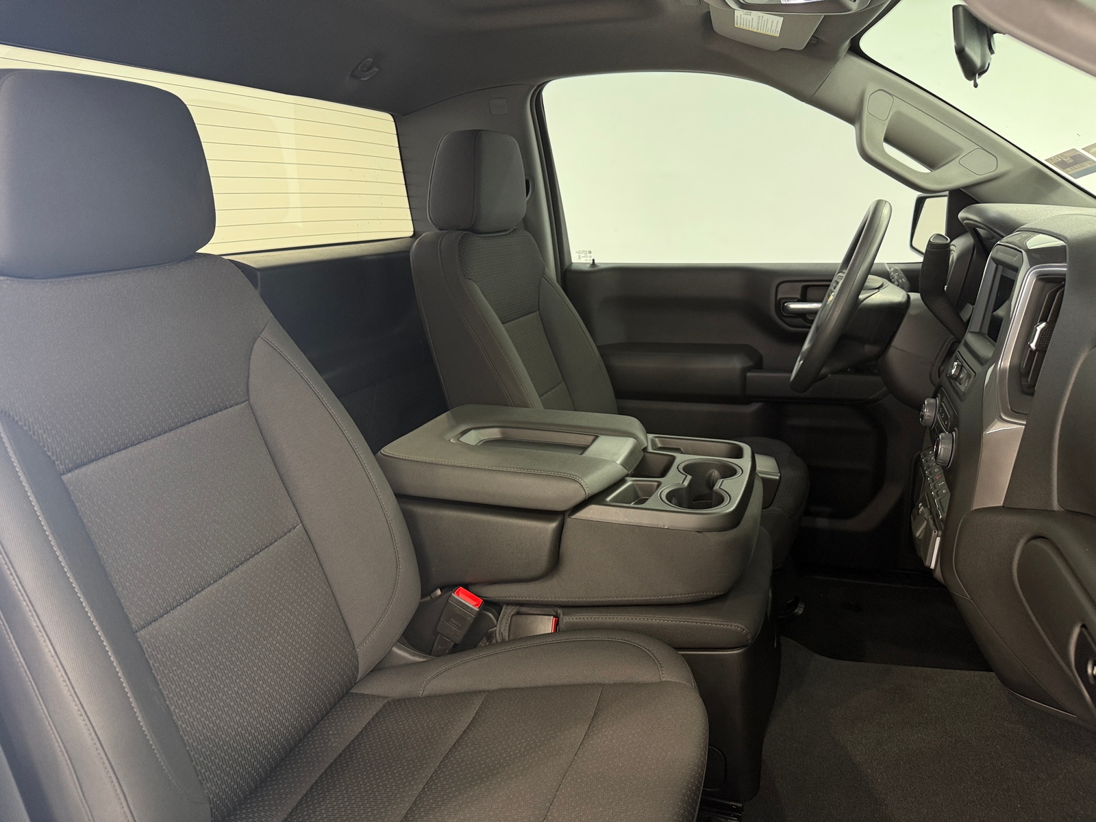 Thumbnail: 2026 Chevrolet Silverado 1500 - 2