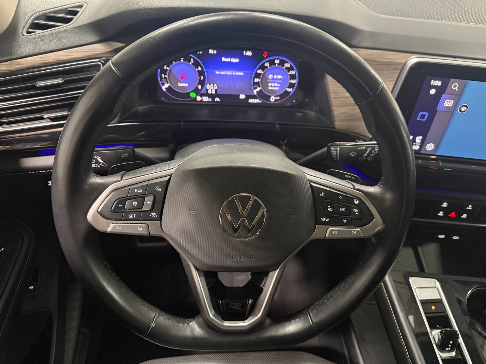 Thumbnail: 2024 Volkswagen Atlas - 4